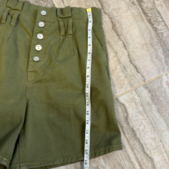 Free People Cindy Utility Short in Sage Size 2 **no belt** - Picture 5 of 11